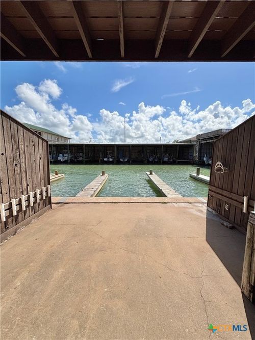 440 S 15th St, Port O Connor, TX, 77982-2036 | Card Image