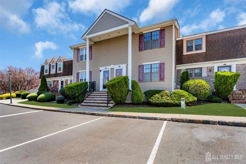 53 Heritage Ln, Fords, NJ, 08863-1464 | Card Image