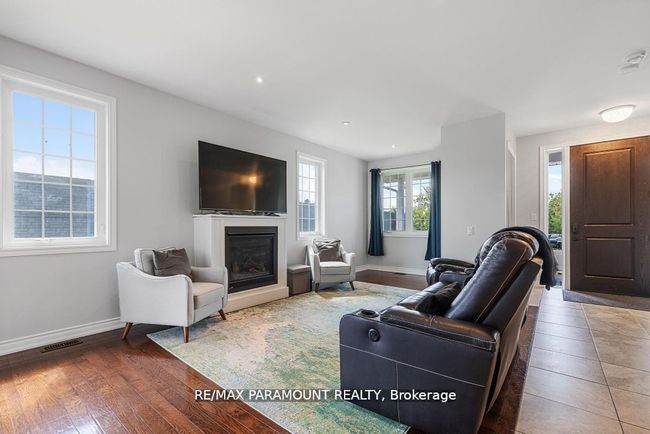 83 George Ave, House other with 5 bedrooms, 4 bathrooms and 4 parking in Wasaga Beach ON | Image 30