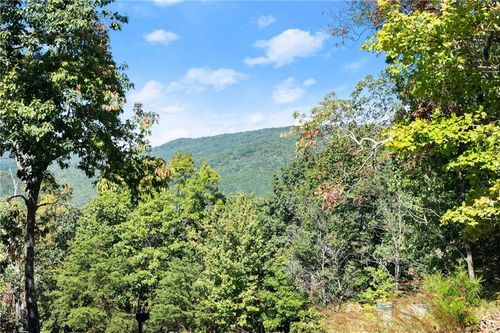 347 Highlands Dr, Clarkesville, GA, 30523-2282 | Card Image