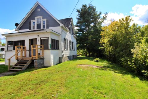 100 Vantine Ave, Alburgh, VT, 05440-4095 | Card Image