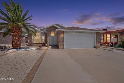 12637 Setting Sun Dr, El Paso, TX, 79938-4652 | Card Image