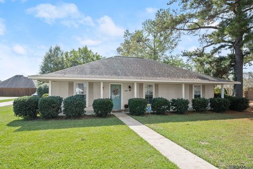 2030 W George St, Zachary, LA, 70791-2520 | Card Image
