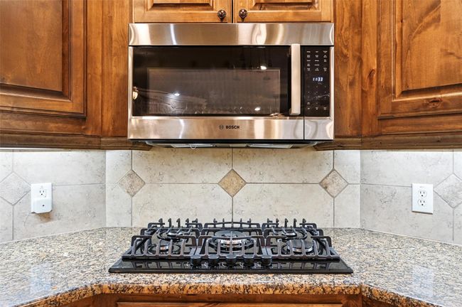 301 Post View Dr, House other with 2 bedrooms, 3 bathrooms and null parking in Aledo TX | Image 14