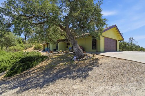 40070 Lilley Mountain Drive, Coarsegold, CA, 93614 | Card Image