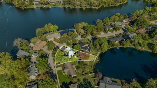 972 Edgewater Dr, Lexington, KY, 40502-3024 | Card Image