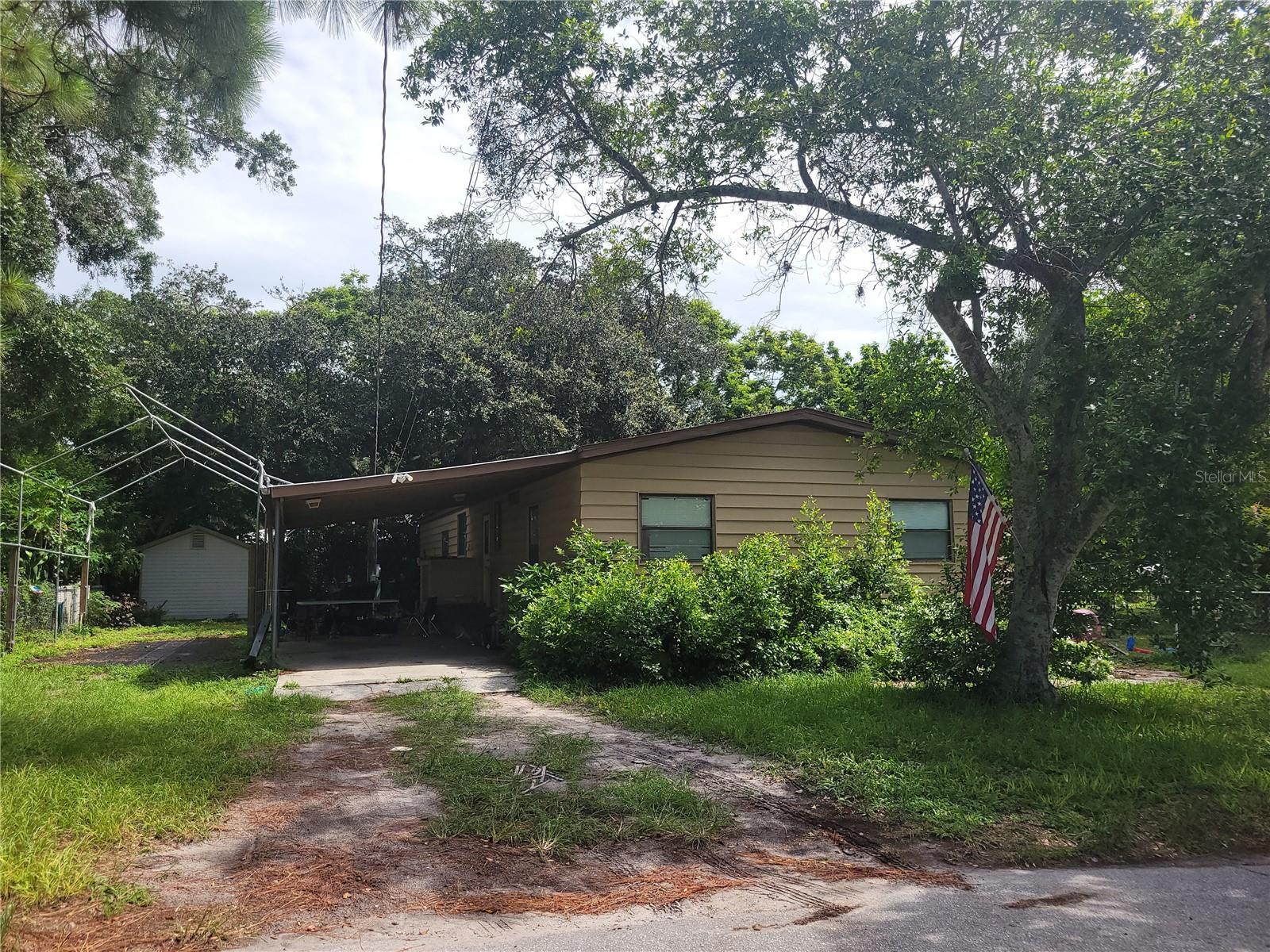 Olympia St, New Port Richey, FL 34652