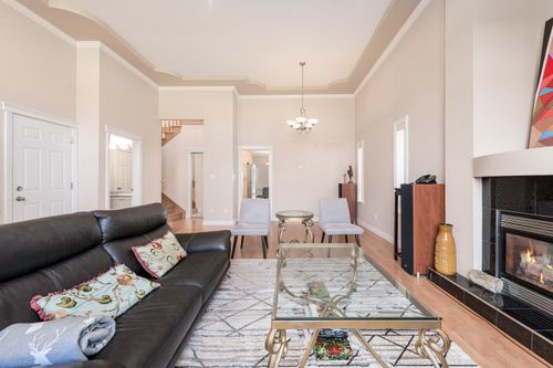 1351 Duthie Ave, Burnaby, BC, V5A2R5 | Card Image