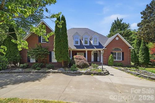 134 Brightmore Cir, Rutherfordton, NC, 28139-9269 | Card Image