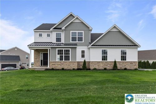 113-4780 Farrcroft Dr, Forks Twp, PA, 18040-6759 | Card Image