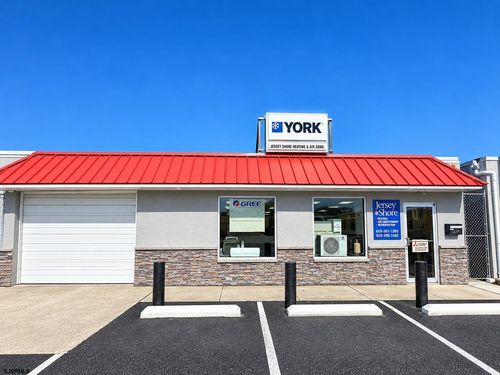 10 N White Horse Pike, Hammonton, NJ, 08037-1847 | Card Image