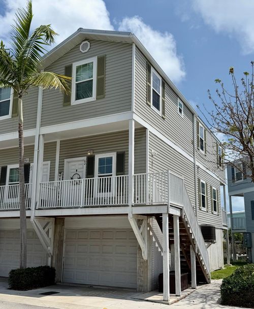 62-5030 5th Ave, Stock Island, FL, 33040-5716 | Card Image