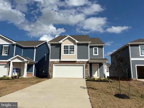 112 Charing Cross Dr, STEPHENS CITY, VA, 22655 | Card Image