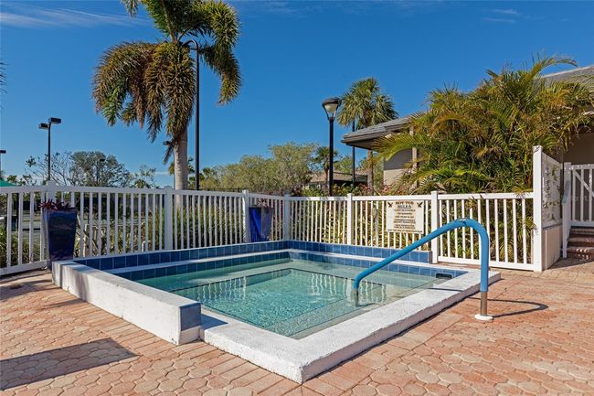 101 - 1712 Starling Dr, Condo with 2 bedrooms, 2 bathrooms and null parking in SARASOTA FL | Image 65