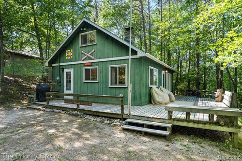 8411 Indian Trail Rd, Millersburg, MI, 49759-9573 | Card Image