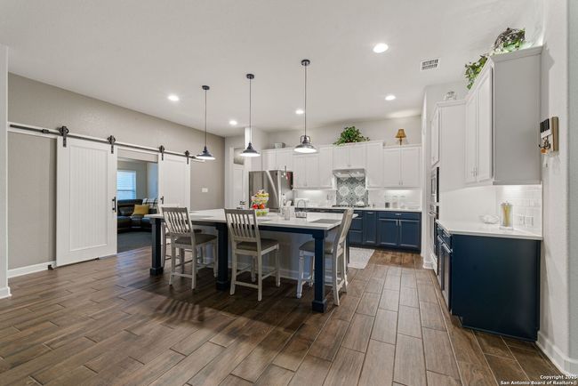 324 Rhapsody Rdg, House other with 3 bedrooms, 2 bathrooms and null parking in Spring Branch TX | Image 7