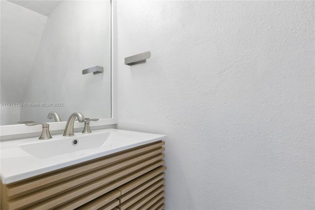 APT-7 - 2790 W 60 Th St, Condo with 2 bedrooms, 2 bathrooms and null parking in Hialeah FL | Image 30