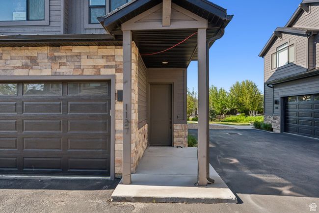 View of garage | Image 47