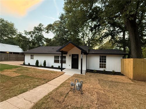 85 Bois D Arc St, Farmington, AR, 72730-2918 | Card Image
