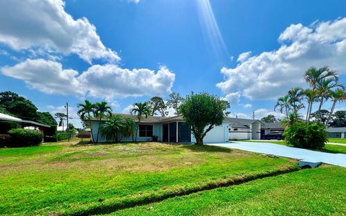 1281 Se Ladner St, Port St Lucie, FL, 34983-2572 | Card Image