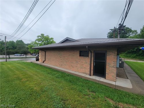 122 N 7th St, Marietta, OH, 45750-2205 | Card Image
