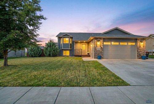 3573 Wesson Rd, Rapid City, SD, 57703-6831 | Card Image