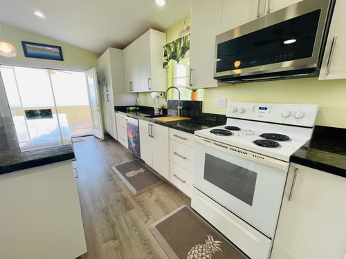 73-1181 Ahikawa St, Kailua Kona, HI, 96740-9411 | Card Image