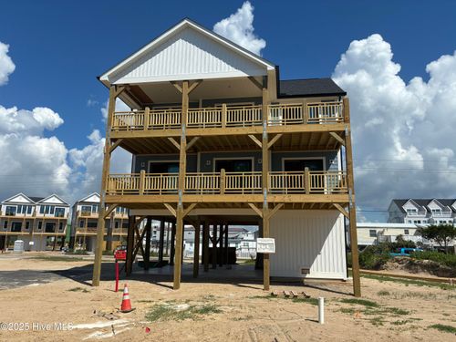 739 Duneridge Court, Surf City, NC, 28445 | Card Image
