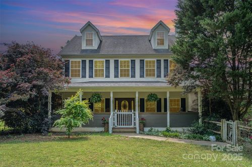 1687 Windy Hill Ln, Great Falls, SC, 29055-8943 | Card Image