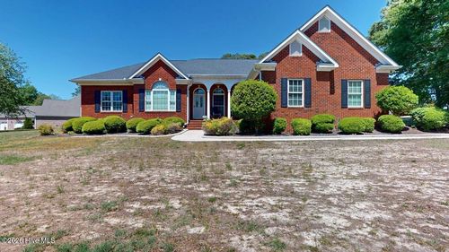 109 Brisbayne Cir, La Grange, NC, 28551-7685 | Card Image