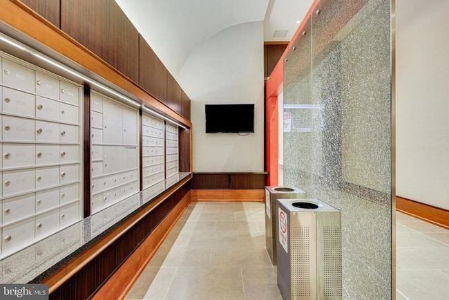 UNIT-907 - 11990 Market St, Condo with 3 bedrooms, 2 bathrooms and null parking in RESTON VA | Image 51