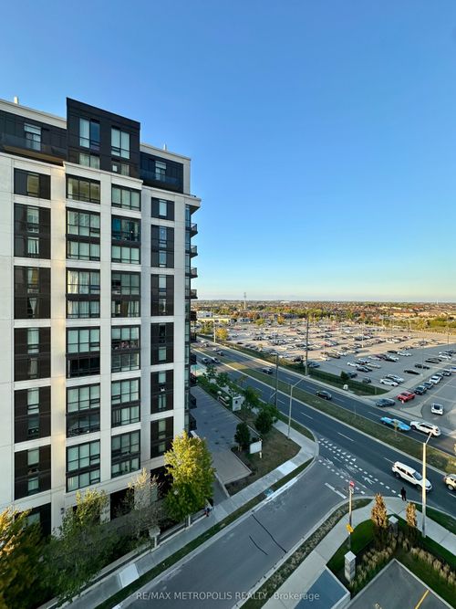 906-9560 Markham Rd, Markham, ON, L6E0T9 | Card Image