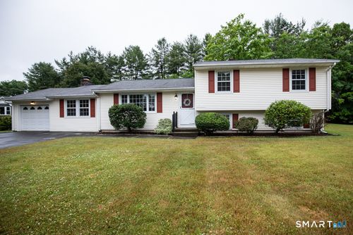 36 Jamestown Circle, Wallingford, CT, 06492 | Card Image