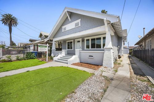 163 W 55th St, Los Angeles, CA, 90037-4101 | Card Image