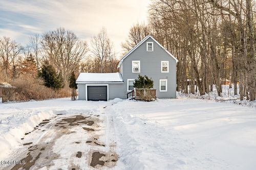 4207 Albany St, Colonie, NY, 12205-4609 | Card Image