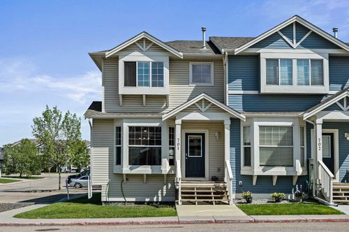 701-703 Luxstone Square Sw, Airdrie, AB, T4B0A3 | Card Image