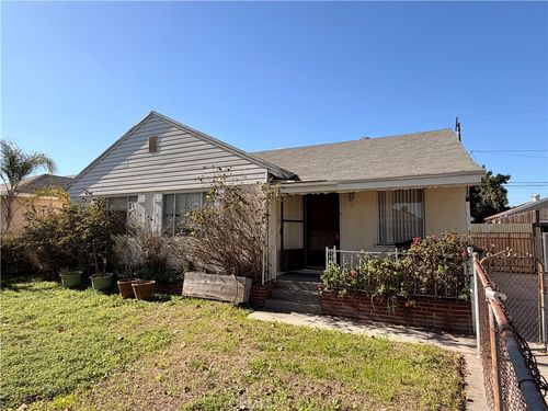 6049 Whitewood, Lakewood, CA, 90712 | Card Image