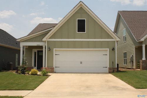 1005 Highgrove Hts Nw, Harvest, AL, 35749-5505 | Card Image