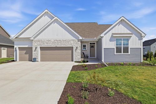 1242 Green Tree Drive, Oconomowoc, WI, 53066 | Card Image