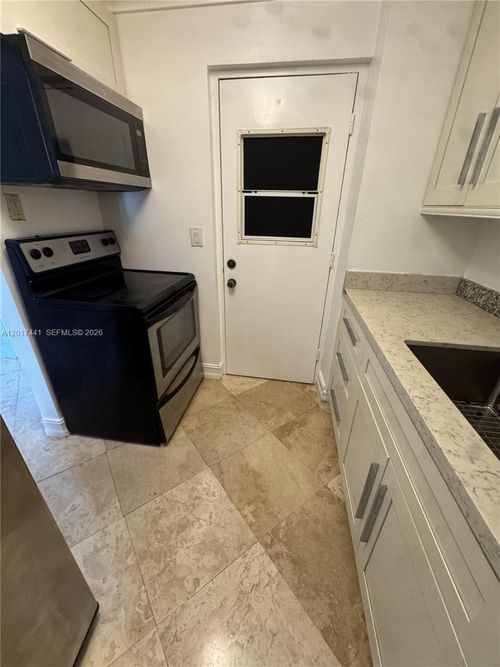 316-1407 Ne 56th St, Fort Lauderdale, FL, 33334-6126 | Card Image