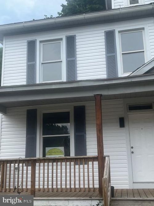 42 Richard Ave, SHIPPENSBURG, PA, 17257-1417 | Card Image