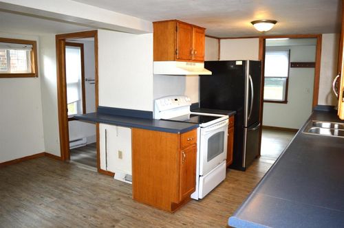 1717 Loftsgordon Avenue, Madison, WI, 53704 | Card Image