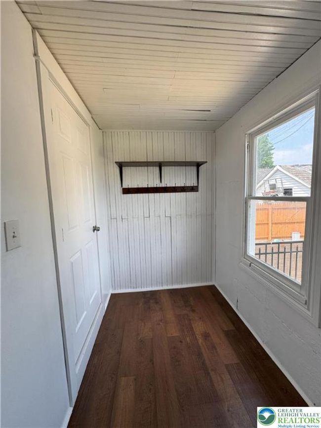 mudroom | Image 5
