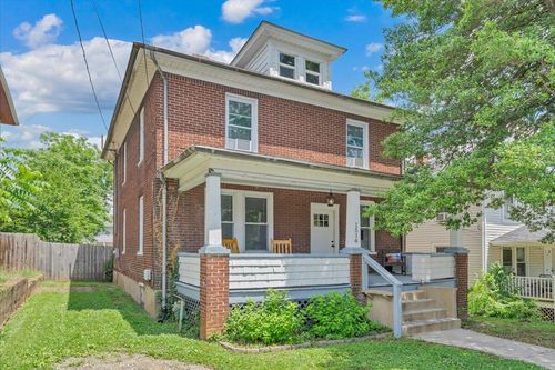 1516 7th St Se, Roanoke, VA, 24013-2702 | Card Image