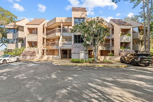 207-19 Shelter Cove Ln, Hilton Head Island, SC, 29928-2507 | Card Image