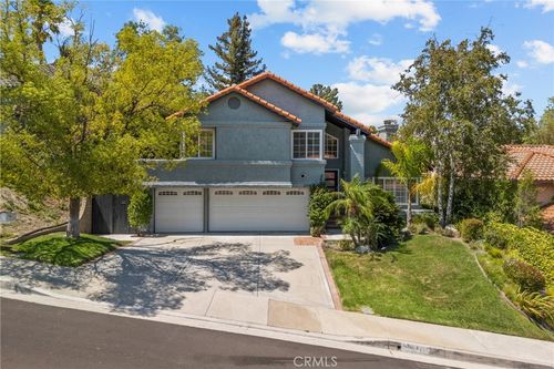 24145 Creekside Dr, Newhall, CA, 91321-3957 | Card Image