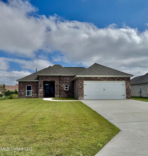 110 Riverbend Ave, Vidalia, LA, 71373-3142 | Card Image