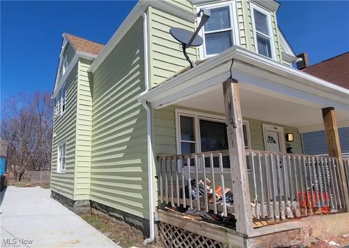 7728 Colgate Ave, Cleveland, OH, 44102-4235 | Card Image