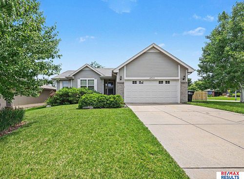 18915 Miami St, Elkhorn, NE, 68022-7944 | Card Image