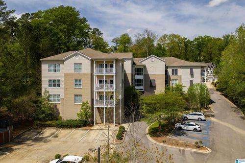 406-3038 Massey Rd, VESTAVIA HILLS, AL, 35216-3741 | Card Image